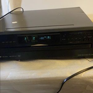 Onkyo six cd changer radio